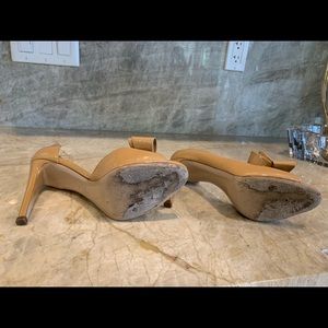 Valentino Other - Valentino Garavani nude bow pumps Valentino Other - Valentino Garavani nude bow pumps